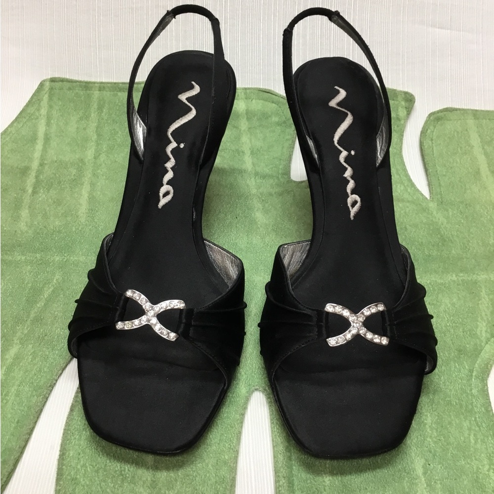 Nina Lovely Black Heels - Picture 1 of 9